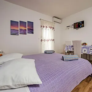 Roko Apartment